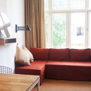 Bed & Breakfast Alberti - Bed & Bike, Rotterdam